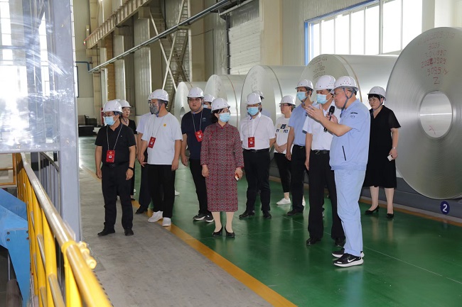 新安縣人大常委會(huì)黨組副書記、副主任姬進(jìn)輝一行到萬基控股集團(tuán)調(diào)研