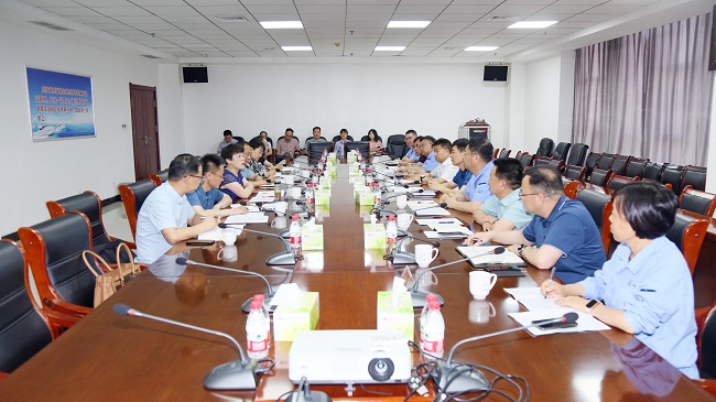 洛陽市科技局黨組書記、局長葉惠玲一行到萬基控股集團(tuán)調(diào)研