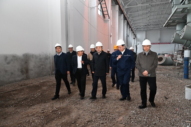 洛陽(yáng)市副市長(zhǎng)王太鋼一行到萬(wàn)基控股集團(tuán)調(diào)研